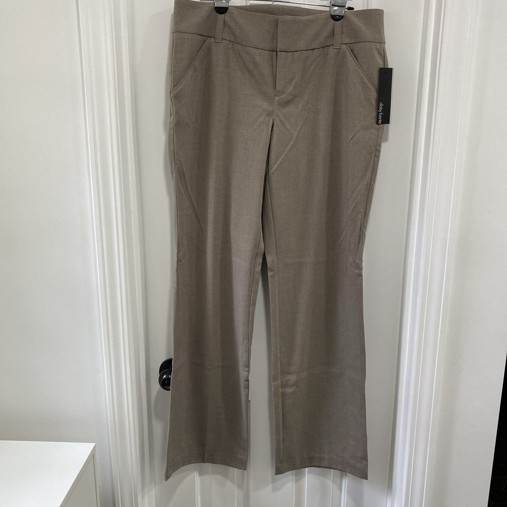 Daisy Fuentes Women's Brown Dress Pant Straight Leg Mid Rise Size 10 NWT